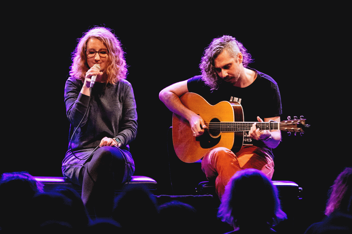 Mirjam und Sascha bei einem Live-Konzert im Porgy und Bess in Wien