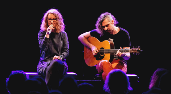 Mirjam und Sascha bei einem Live-Konzert im Porgy und Bess in Wien